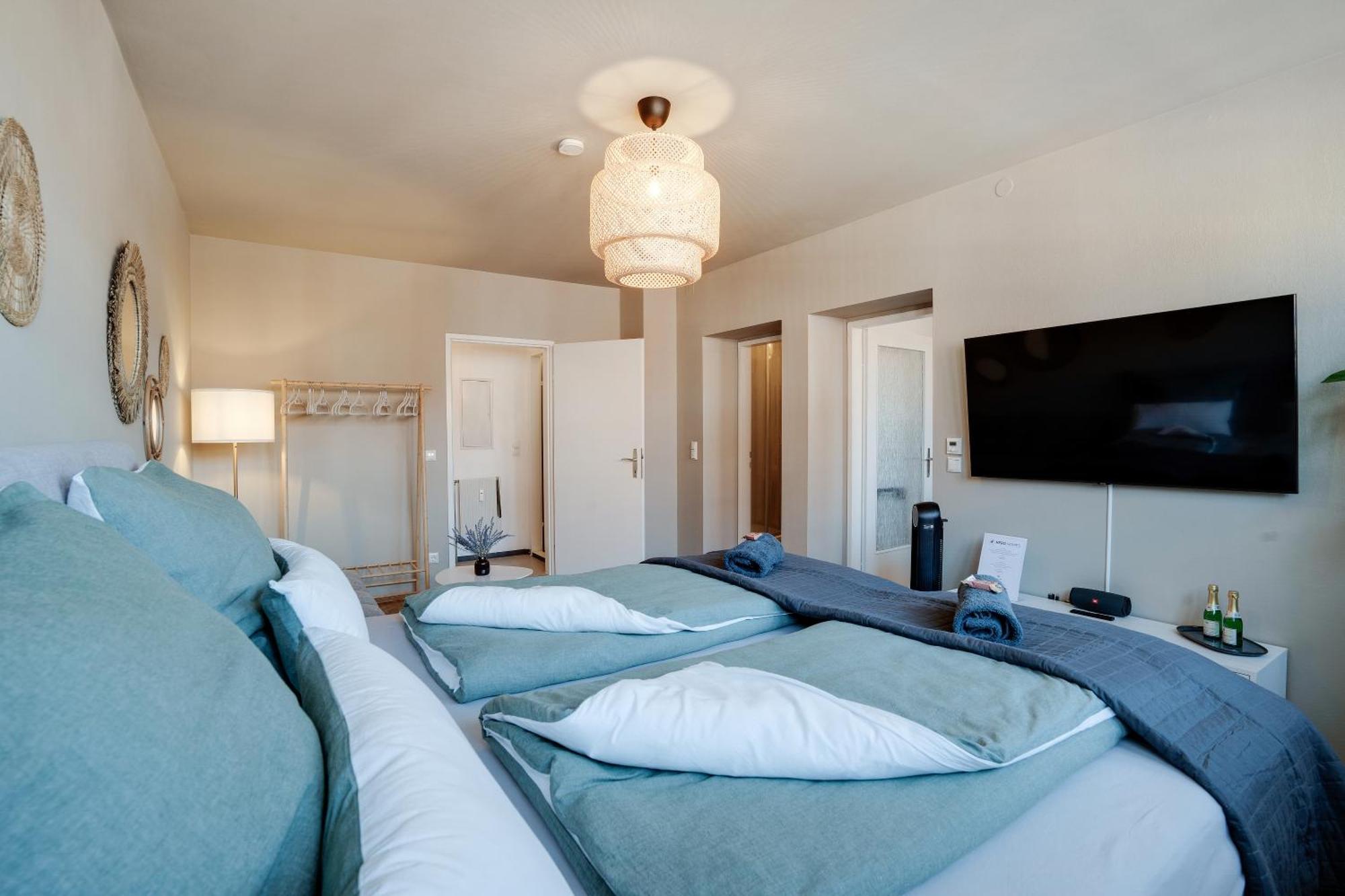Boho Design Studio By Hero Homes - Top Lage Im Historischen Zentrum - Self-Check-In & Aircon Грац Экстерьер фото