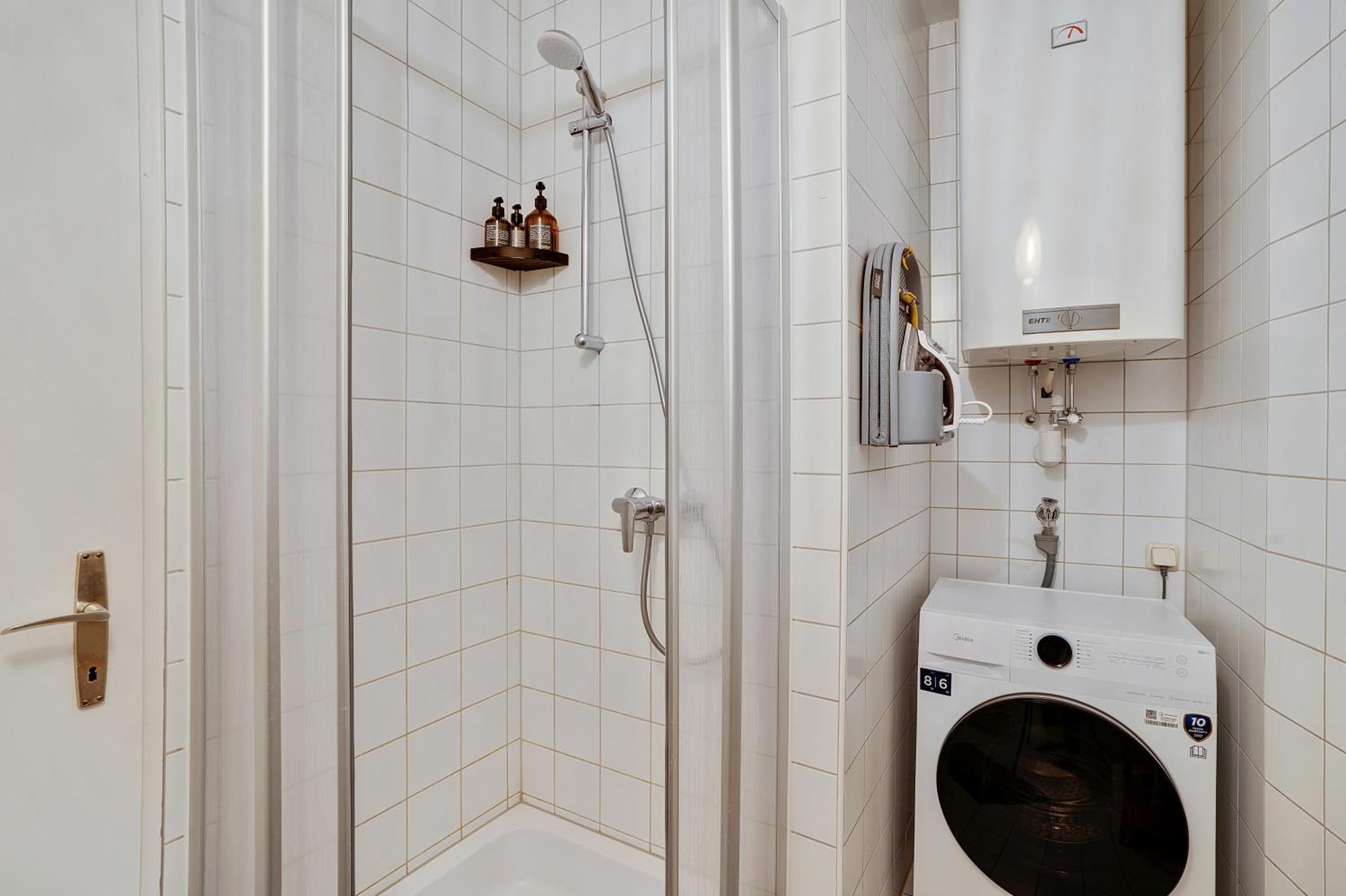 Boho Design Studio By Hero Homes - Top Lage Im Historischen Zentrum - Self-Check-In & Aircon Грац Экстерьер фото